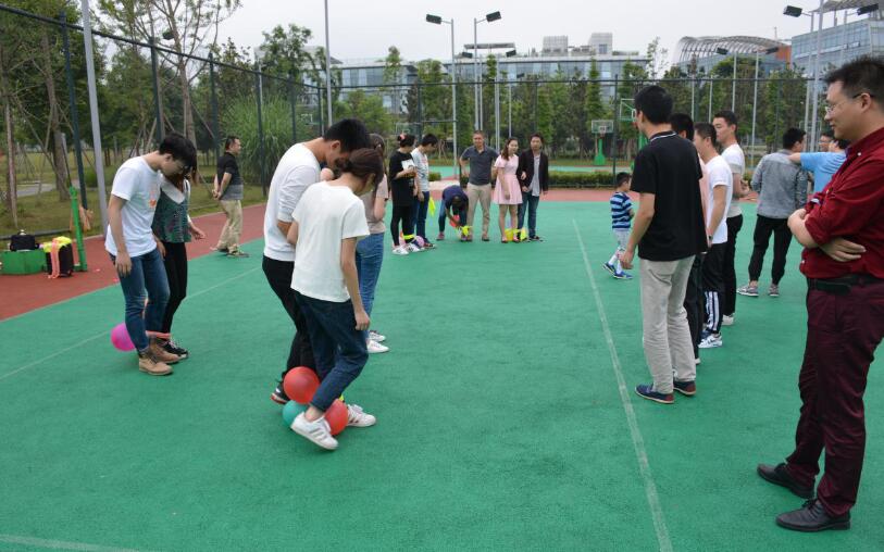 扬升公司2018年“迎端午，展风采”趣味运动会